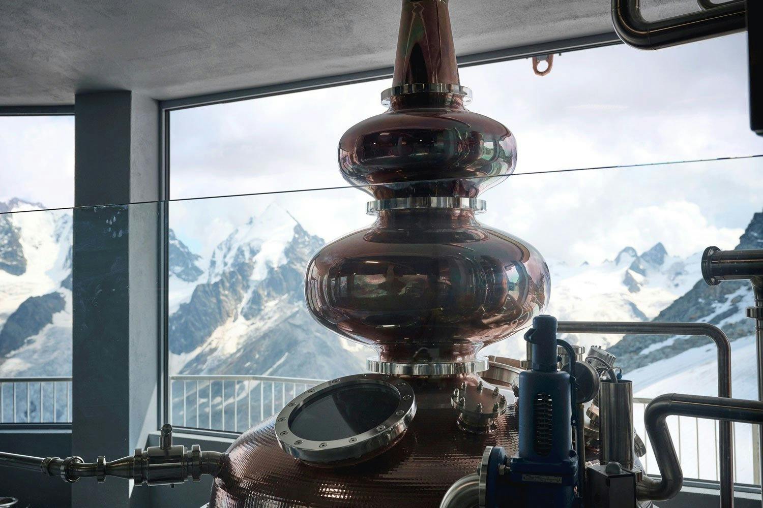 Orma Whiskey: Die höchstgelegene Whisky-Destillerie der Welt auf dem Corvatsch.