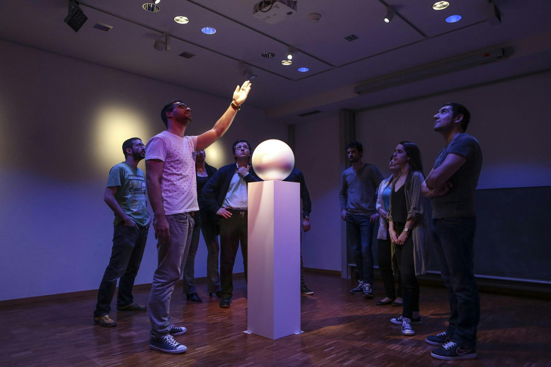 Sélection de sources lumineuses dans le cadre de projections.