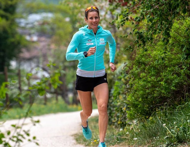 Olympiasiegerin Nicola Spirig unterstützt den «OneMillionRun». Sei wie Nicola! Olympiasiegerin Nicola Spirig unterstützt den «OneMillionRun». Sei wie Nicola!