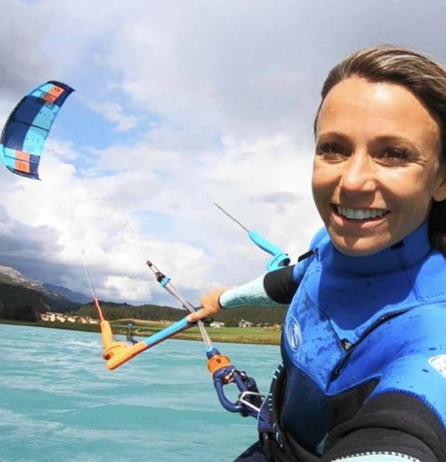 Jeannine Vogt au travail – extrait du film «Switzerlanders».