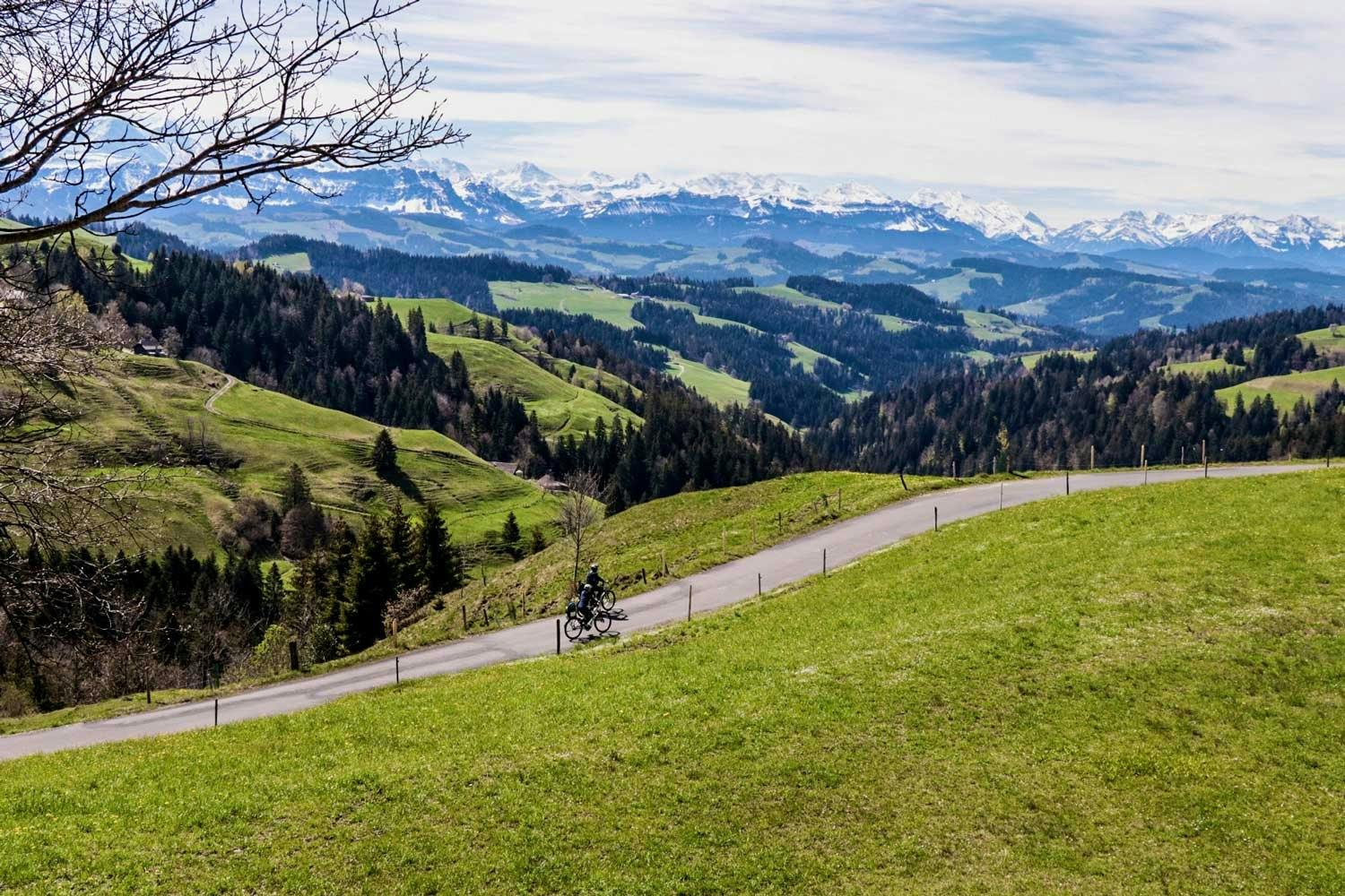 Auf der Wanderung sind atemberaubende Aussichten garantiert.