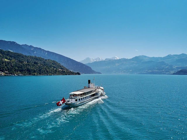 Einsteigen und Abschalten: Das geht wunderbar auf dem Thuner- oder Brienzersee.
