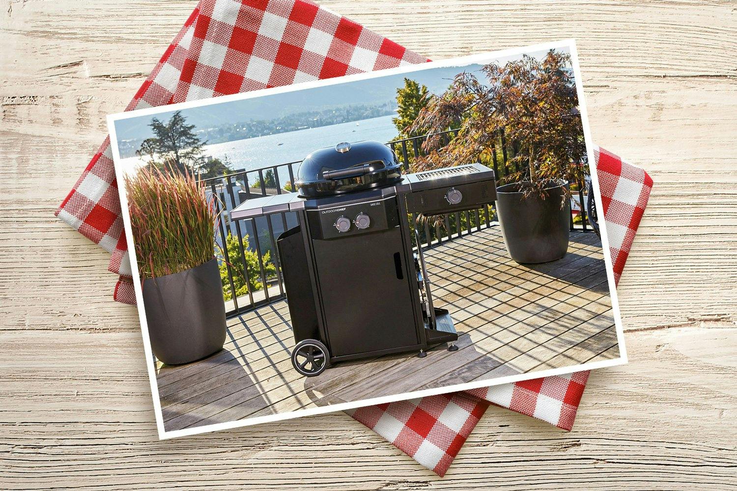 Grâce au gril Davos 570 G Pro d’Outdoorchef, perfectionne ton savoir-faire et deviens un as du barbecue.