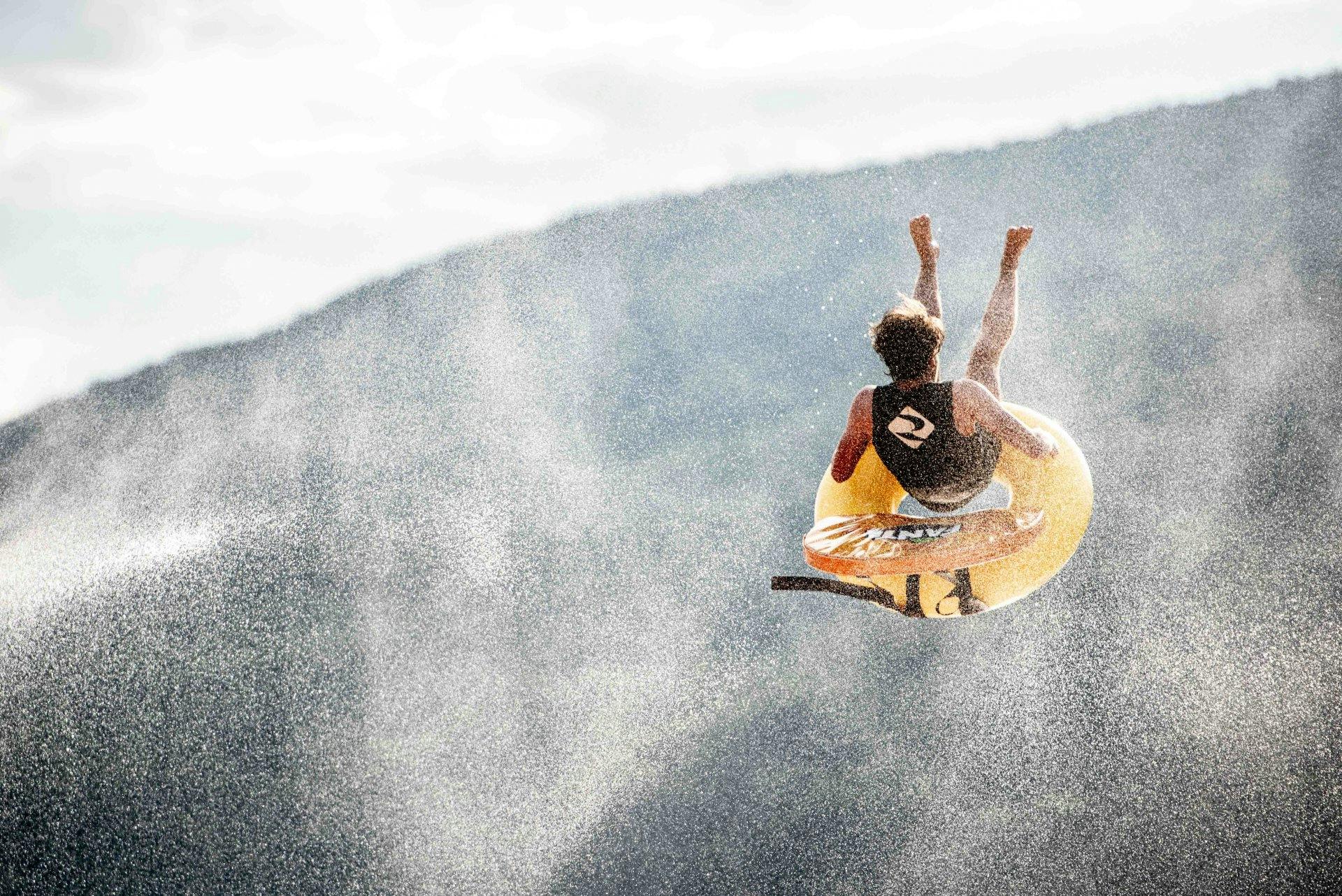 Zur Abkühlung lädt der Bielersee ein.
