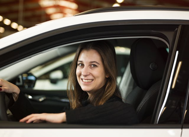 Mitgründerin Léa Miggiano hat das Auto-Abo 2018 auf den Schweizer Markt gebracht.