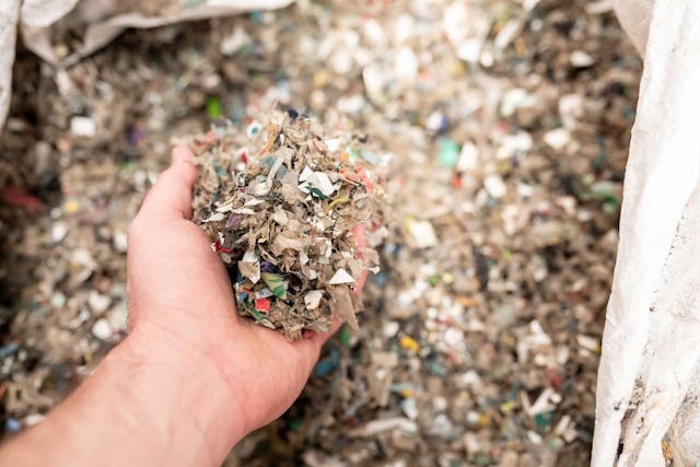 Mit ENESPA ins Kunststoffrecycling investieren und der Umwelt helfen.