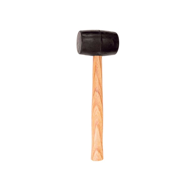 Pour enfoncer le clou Maillet en caoutchouc, 11 fr. 95, Coop brico + loisirs.