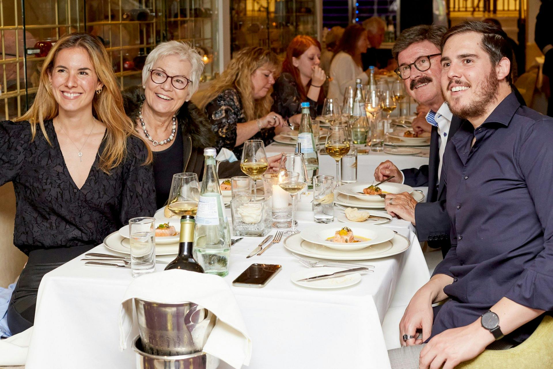 Vortreffliche Haute Cuisine, gute Stimmung bei den Gästen – Festivalatmosphäre à la Excellence.
