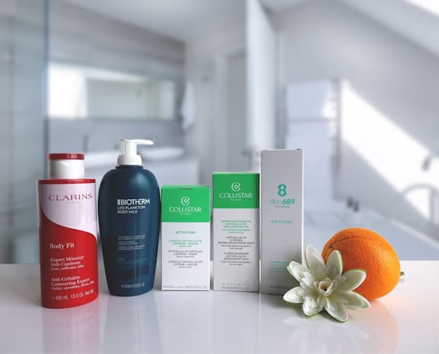 Avec ces produits, tu déclares la guerre aux capitons inesthétiques!