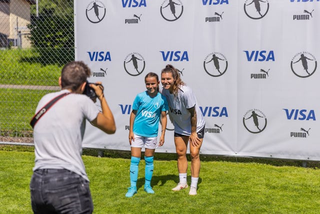 Visa est d'un grand soutien pour Ramona Bachmann et l'ensemble du football féminin.