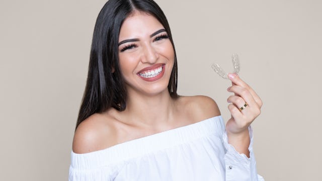 bestsmile Aligner sind die Lösung für eine diskrete Zahnkorrektur. Keine verdrahteten Zähne mehr während der Behandlungszeit.