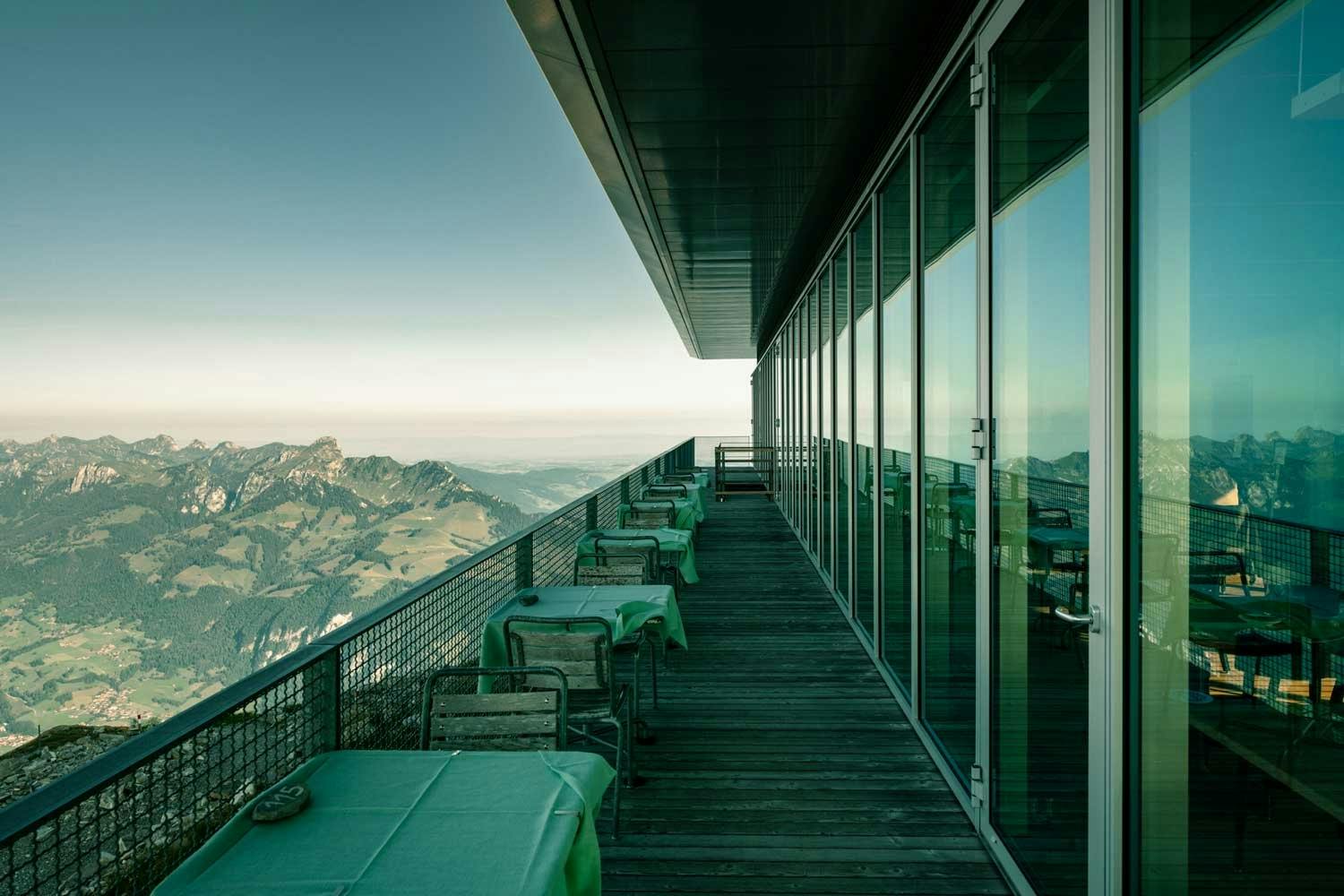 Mit solch einer spektakulären Aussicht haben Sie bestimmt noch nie gefrühstückt.