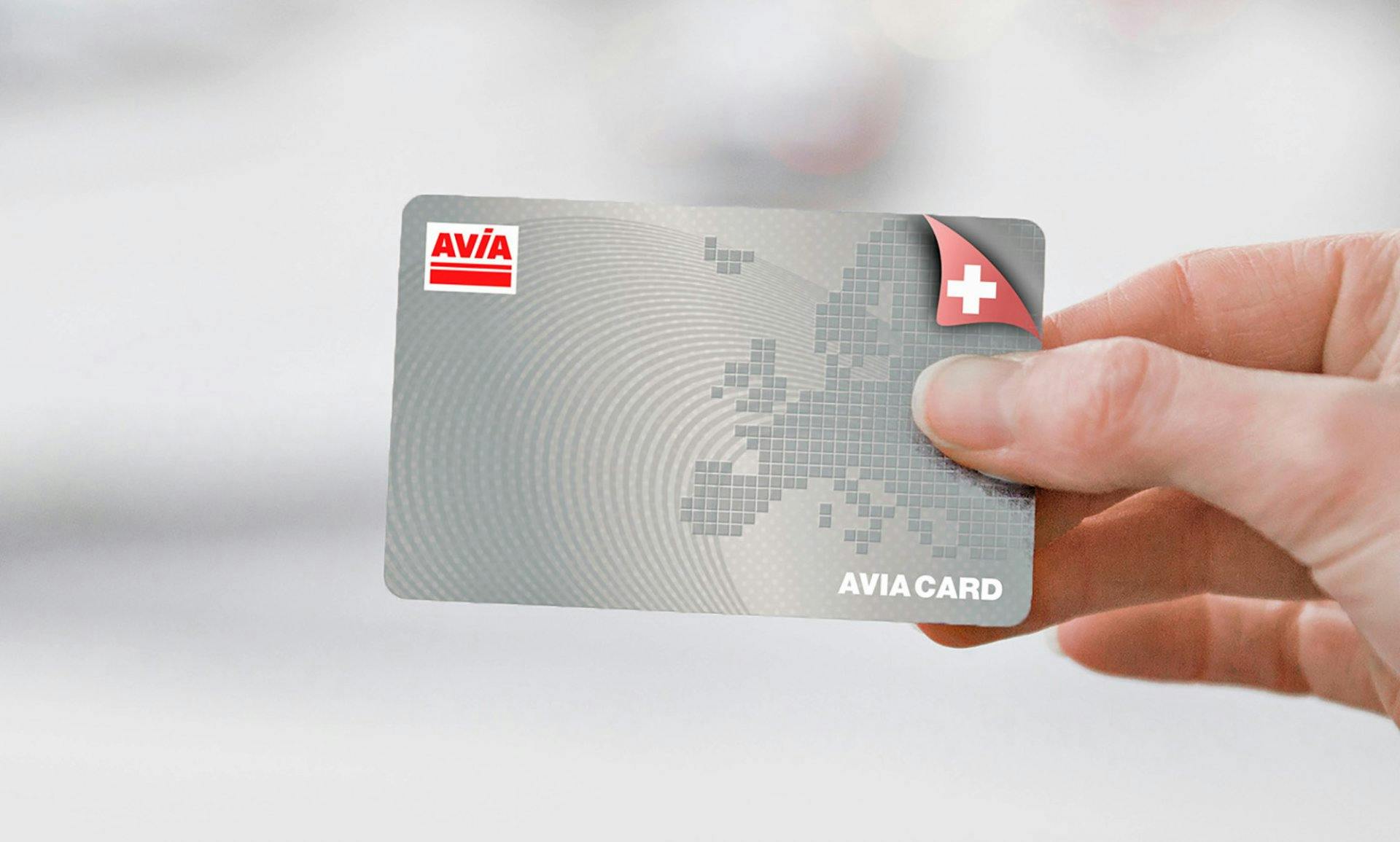 Mit der AVIA-Karte-Plus profitierst du von einer gratis Autowäsche.