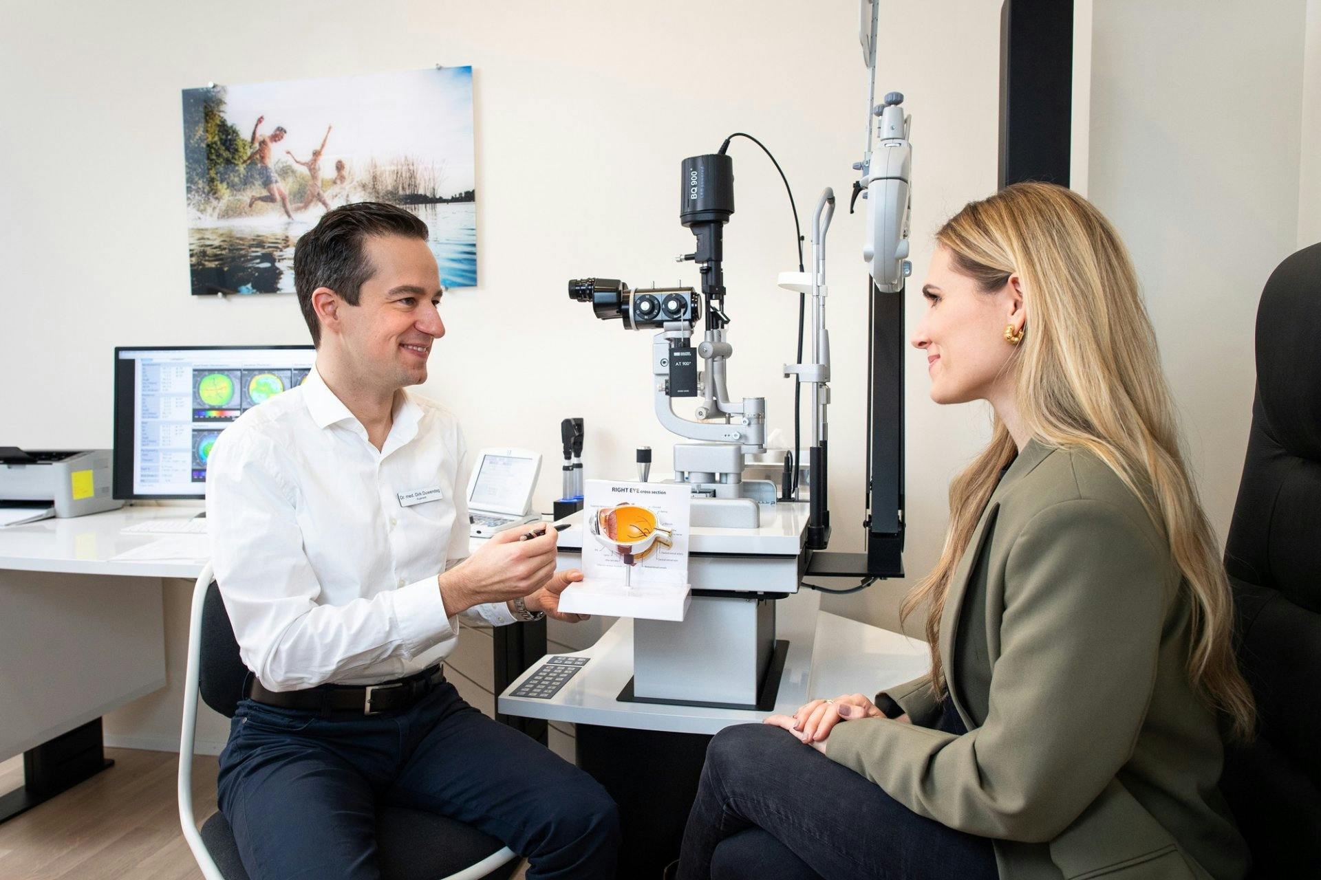 Vor der Laserbehandlung findet eine ausführliche Untersuchung und individuelle Beratung statt.