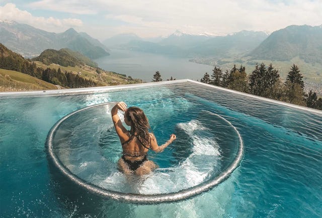 Der perfekte Ort für das perfekte Insta-Bild: Die Villa Honegg vereint Luxus und einzigartige Aussichten.