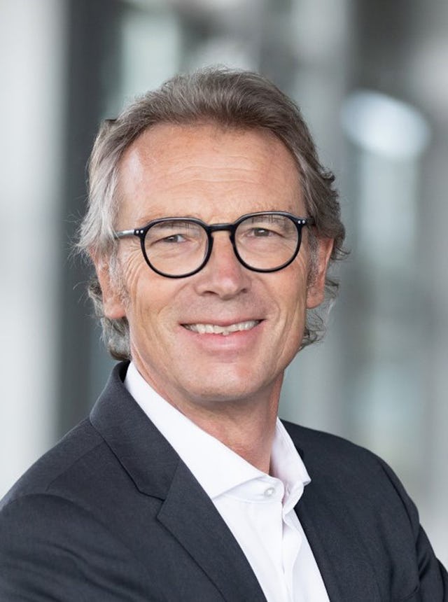 Seit 2015 ist Matthias Suhr Direktor des EuroAirport. Seit 2015 ist Matthias Suhr Direktor des EuroAirport.