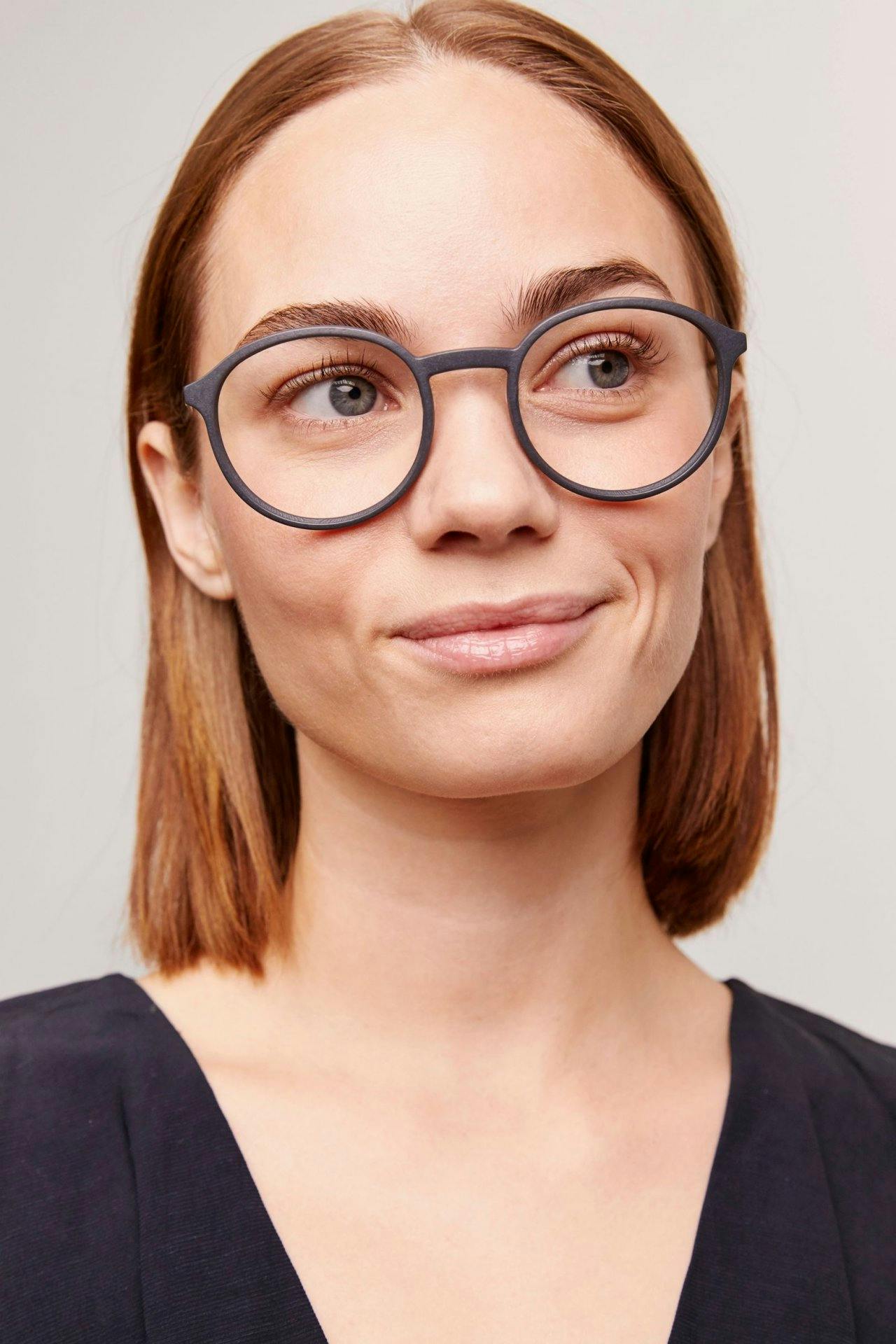 Einzigartig, wie du es bist: Sogar die Brillenbreite entscheidest du selbst.