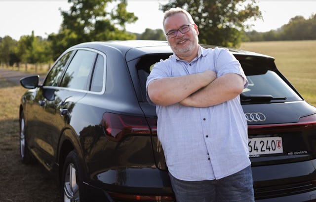 Frank Ashkuri (51) ist Carvolution-Stammkunde. Er hat bereits sein drittes Auto abonniert.
Während er zu Beginn von seinen Kollegen belächelt wurde, sind heute viele unter ihnen am
Auto-Abo – als Alternative zum Autokauf oder Leasing – interessiert.