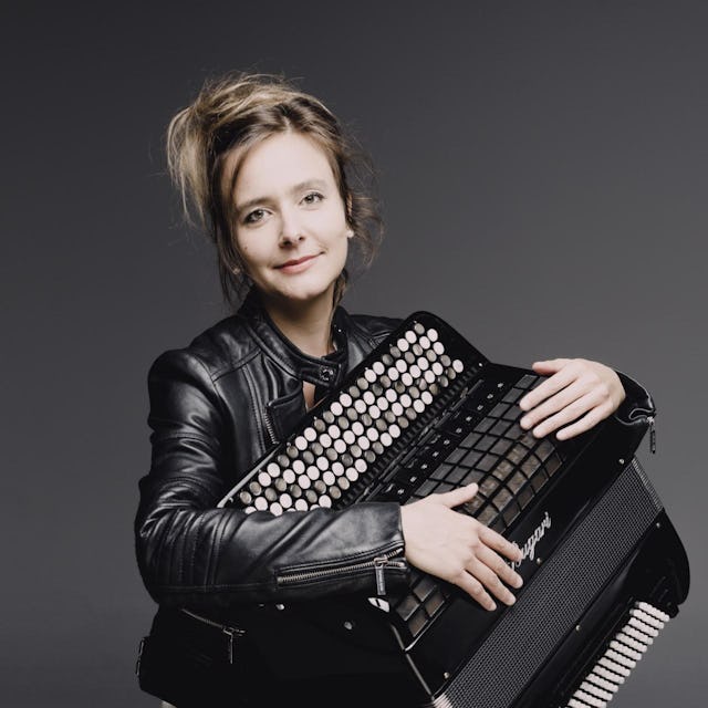 Am 26. November spielt die Akkordeon-Virtuosin Viviane Chassot in der höchstgelegenen Konzerthalle der Schweiz.