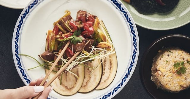 Das Neujahrs-Festmahl wird von Chefkoch Luo Bing kreiert.