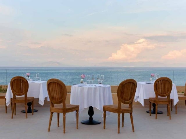 Romantisches Dinner vor atemberaubender Kulisse – mit Rabatten bis zu 60% bei Secret Escapes