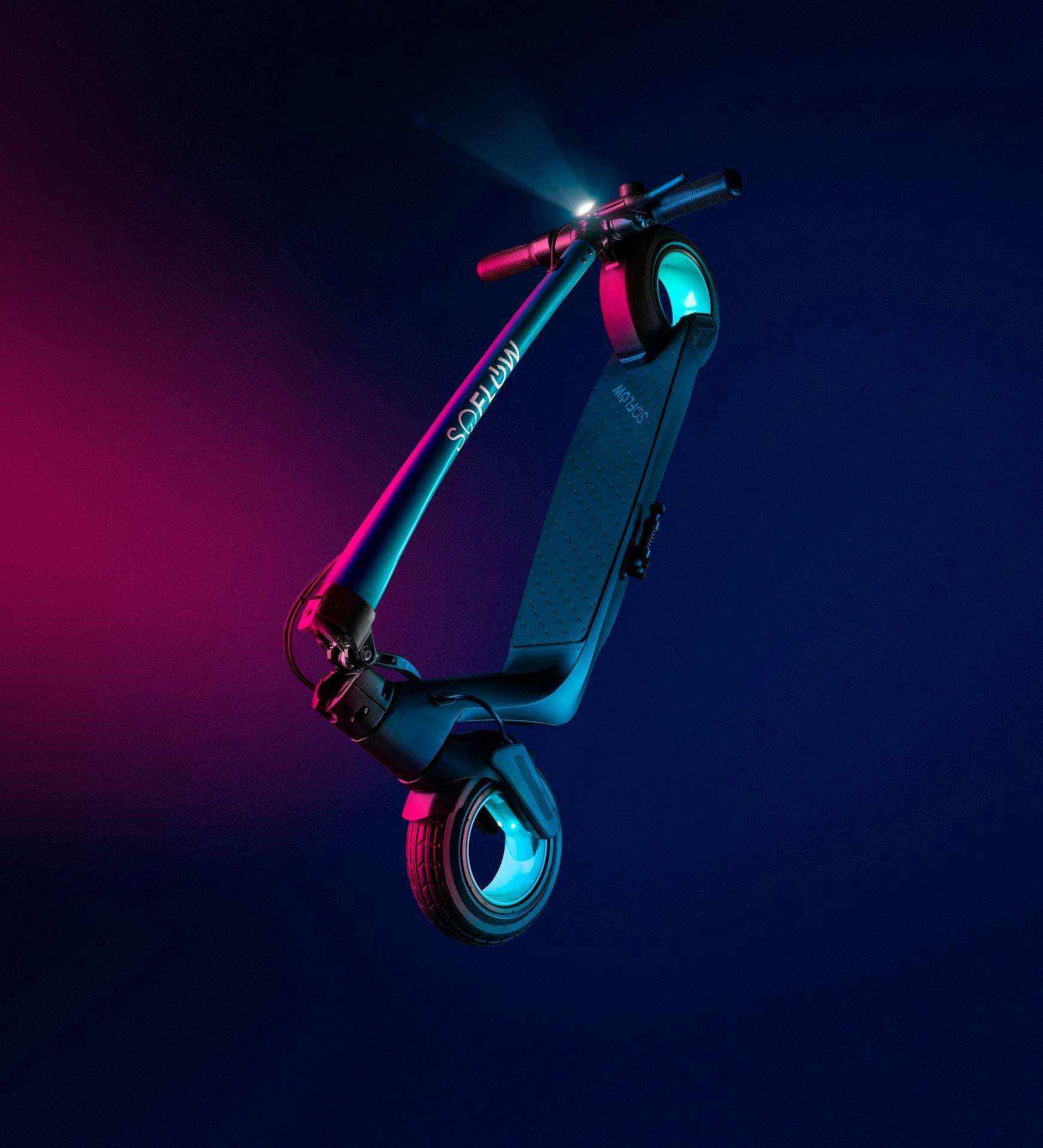 Le SO X est conçu entièrement sans rayons et séduit par son design.