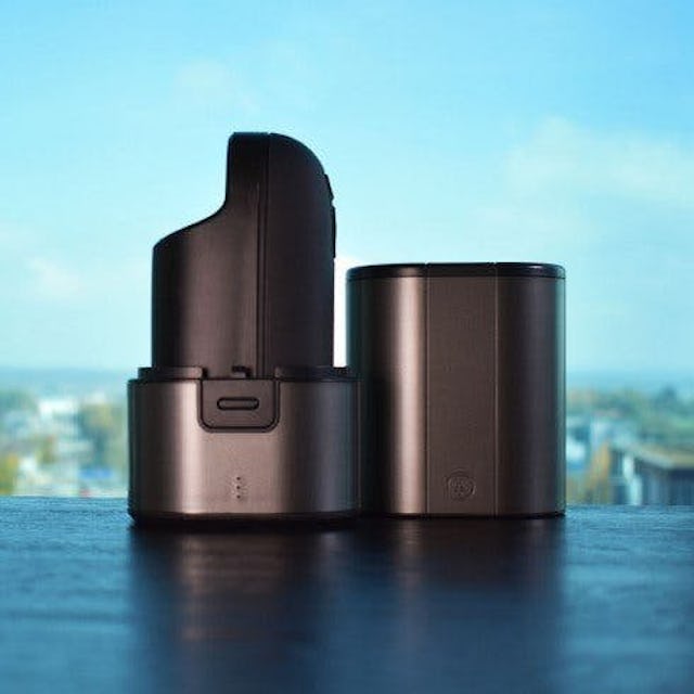 L'Arcwave Ion stimola il glande e ha un effetto particolarmente elettrizzante.