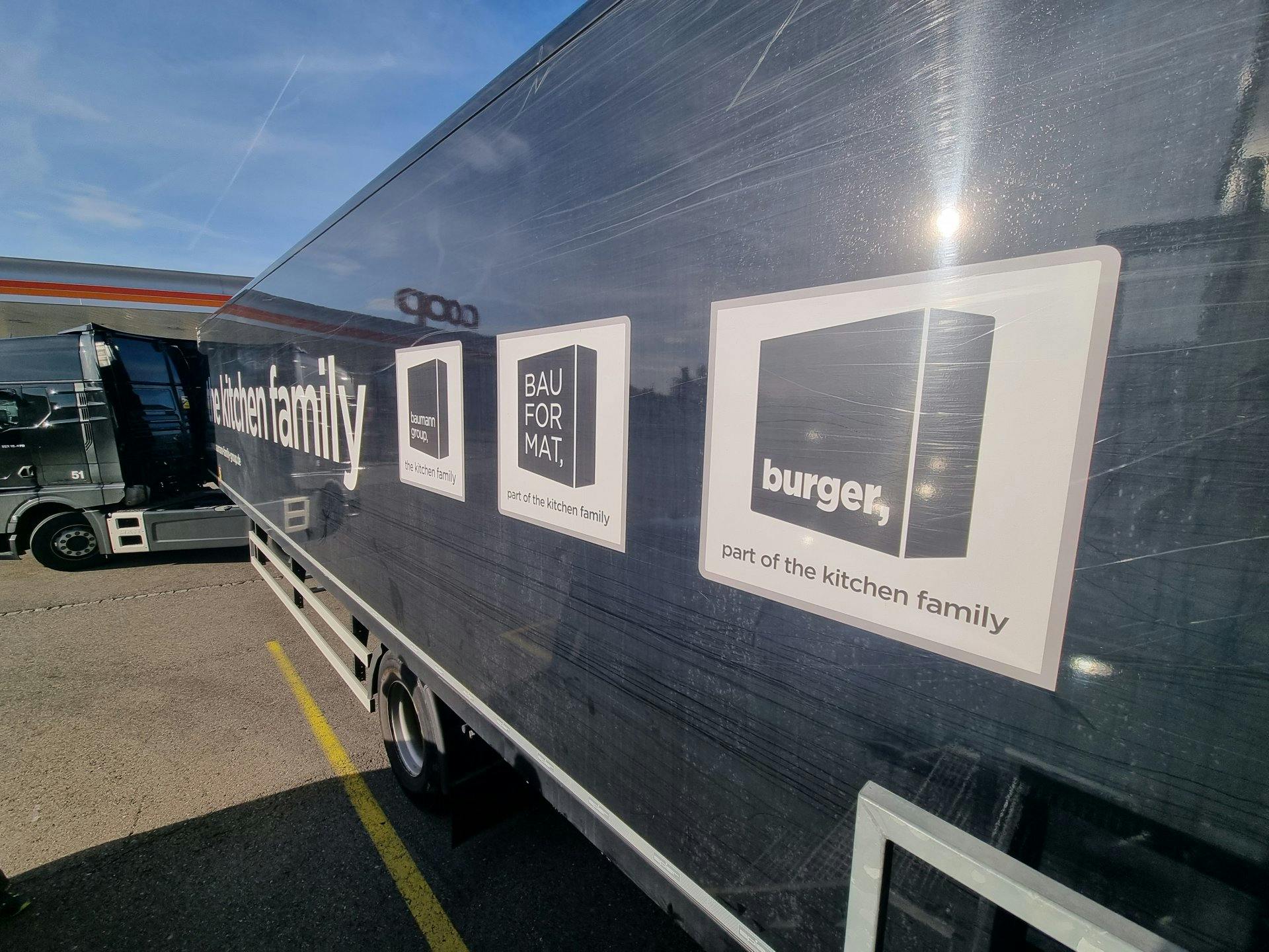 Burger produziert moderne Einbauküchen, die höchste Ansprüche erfüllen. Die Marke Bauformat hat schon Designpreise gewonnen und bewegt sich im mittler...