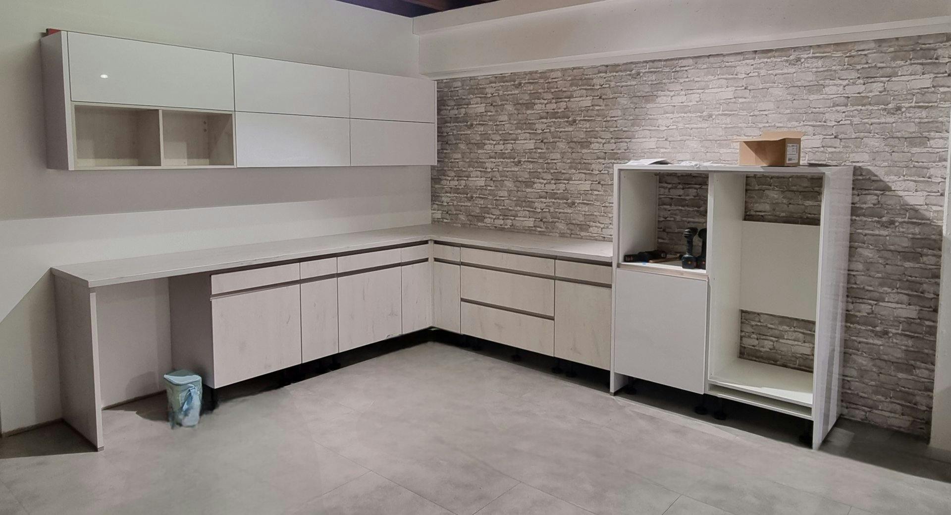 Bei Möbel Schnetzer finden sich Küchen für jedes Budget.