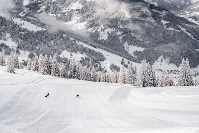 Au départ de Gstaad, un monde de ski s'offre à vous!