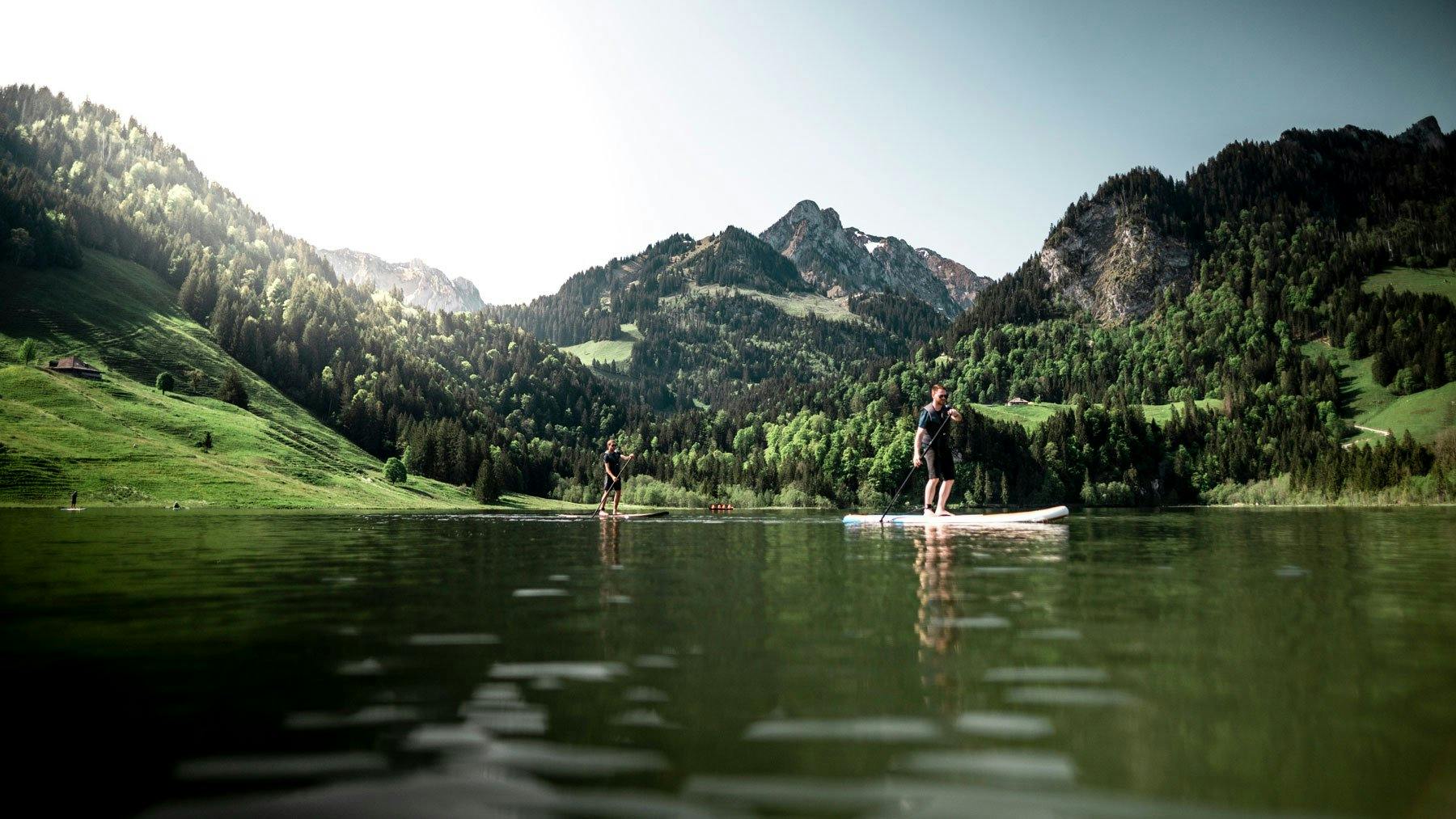 Stand up Paddle auf dem Schwarzsee.